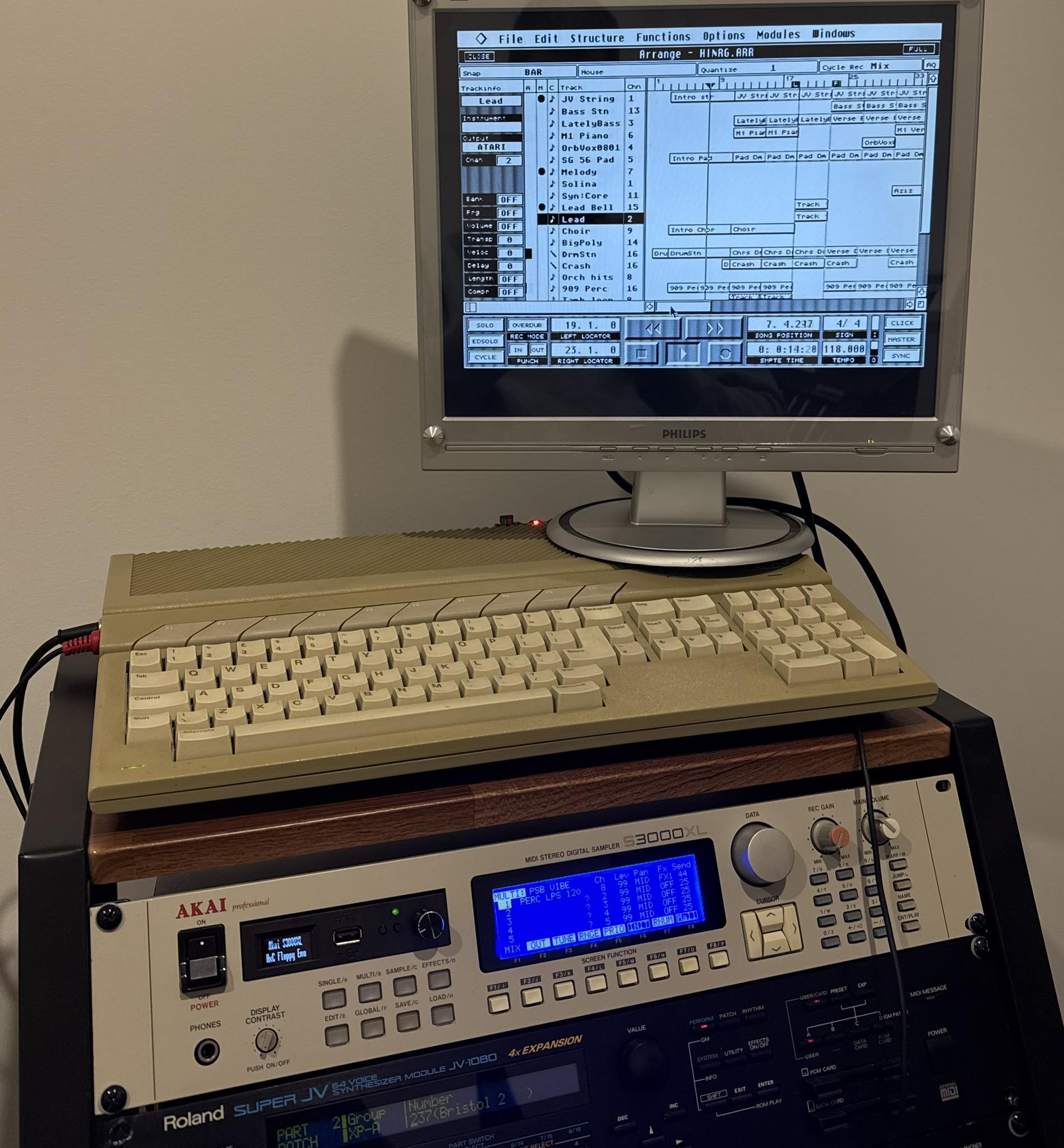 The 1988 Akai S1000 Stereo Digital Sampler