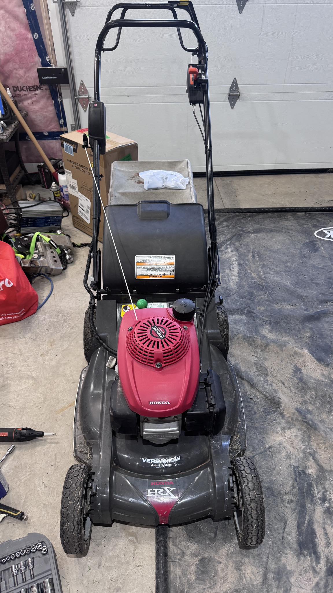 What battery replaces Honda HRX 2174HZC part 31500-VH7-801?