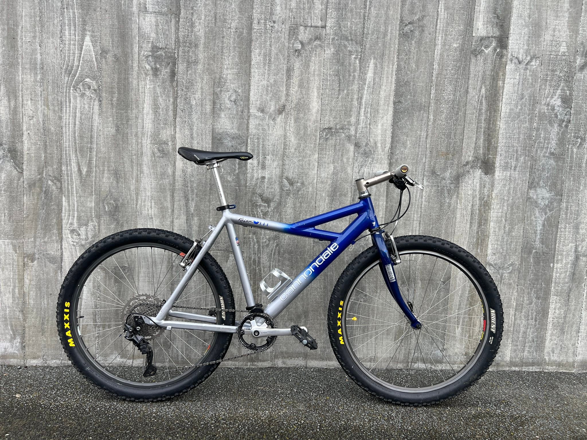 For Sale ‼️ - Cannondale Killer V500 26 Retro MTB 🇺🇸 - Size