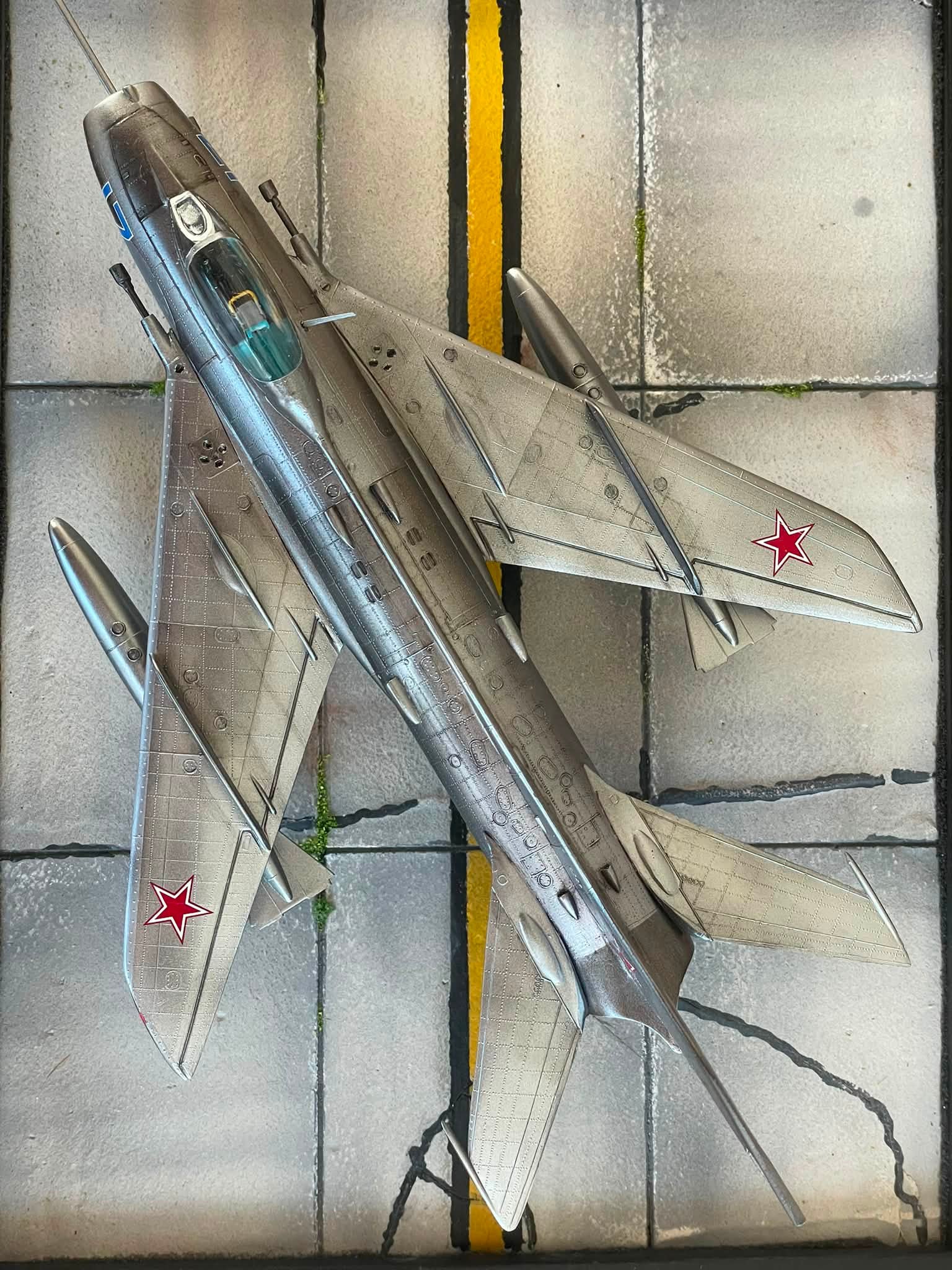 1970s KP Mig-19 Soviet Interceptor Model Build
