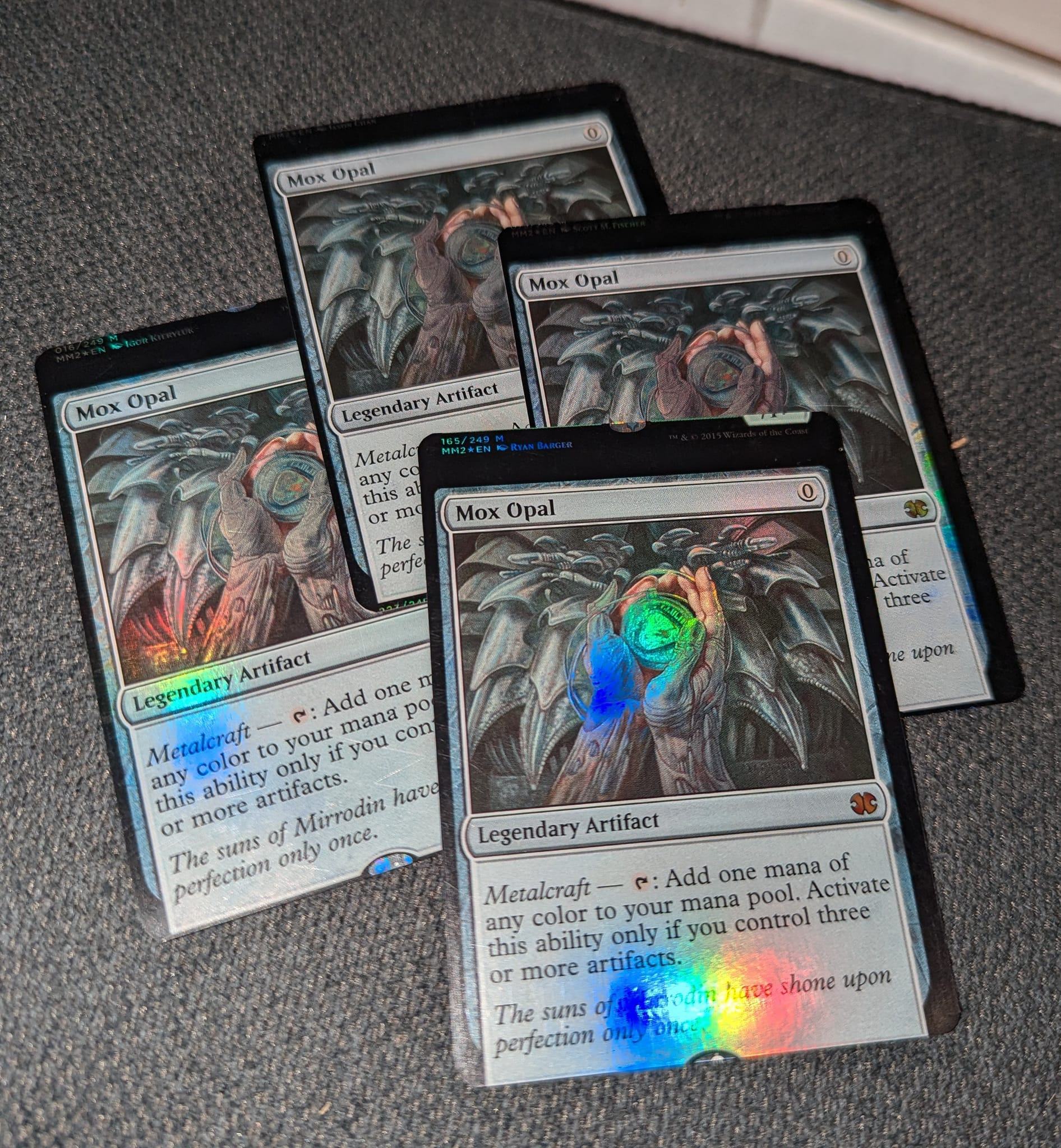MTG オパールのモックス Foil NFC Who needs some NFC Foil Mox Opals?