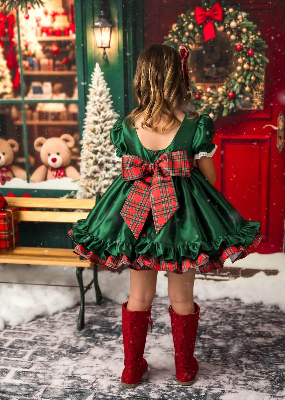 traditional christmas dress Evergreen Noel with vintage charm elegant classy christmas dresses