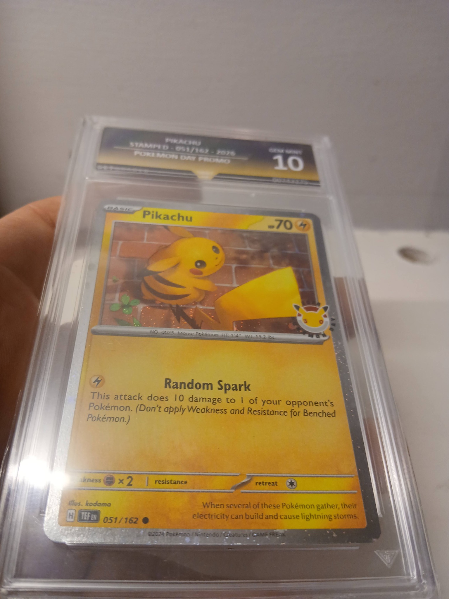 hatachu様おまとめご確認くださいm(_ _)m Is this Pikachu Pokemon card legit?