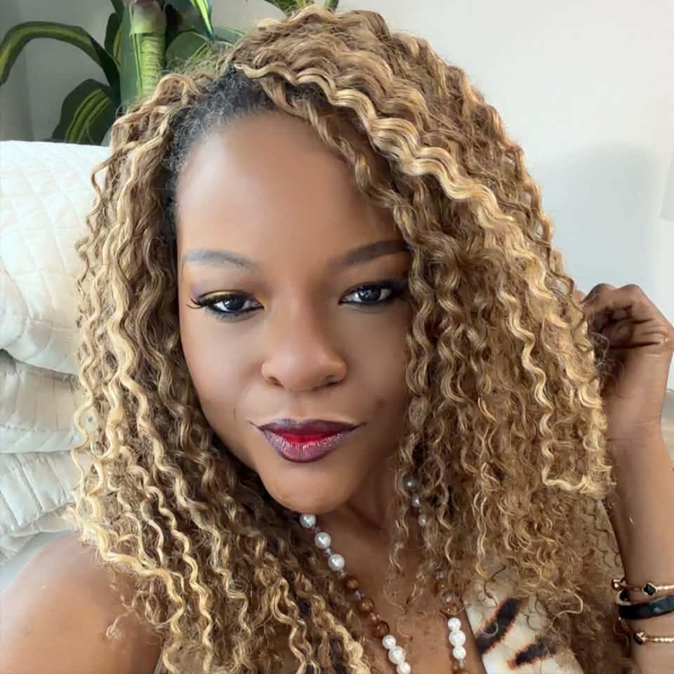 Still waiting on my First Lady to kick me out the choir. 🤨🤣🤣🤣 I bring ...