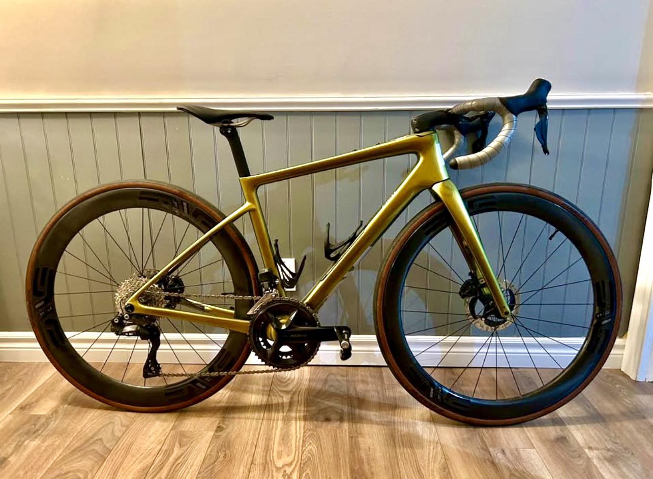 Fuji Venom FGFS frame and wheelset for sale