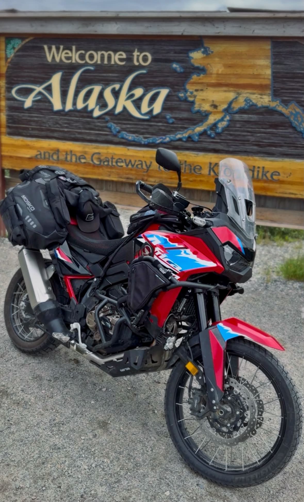 2027 Mosko Crash Bar Bags?