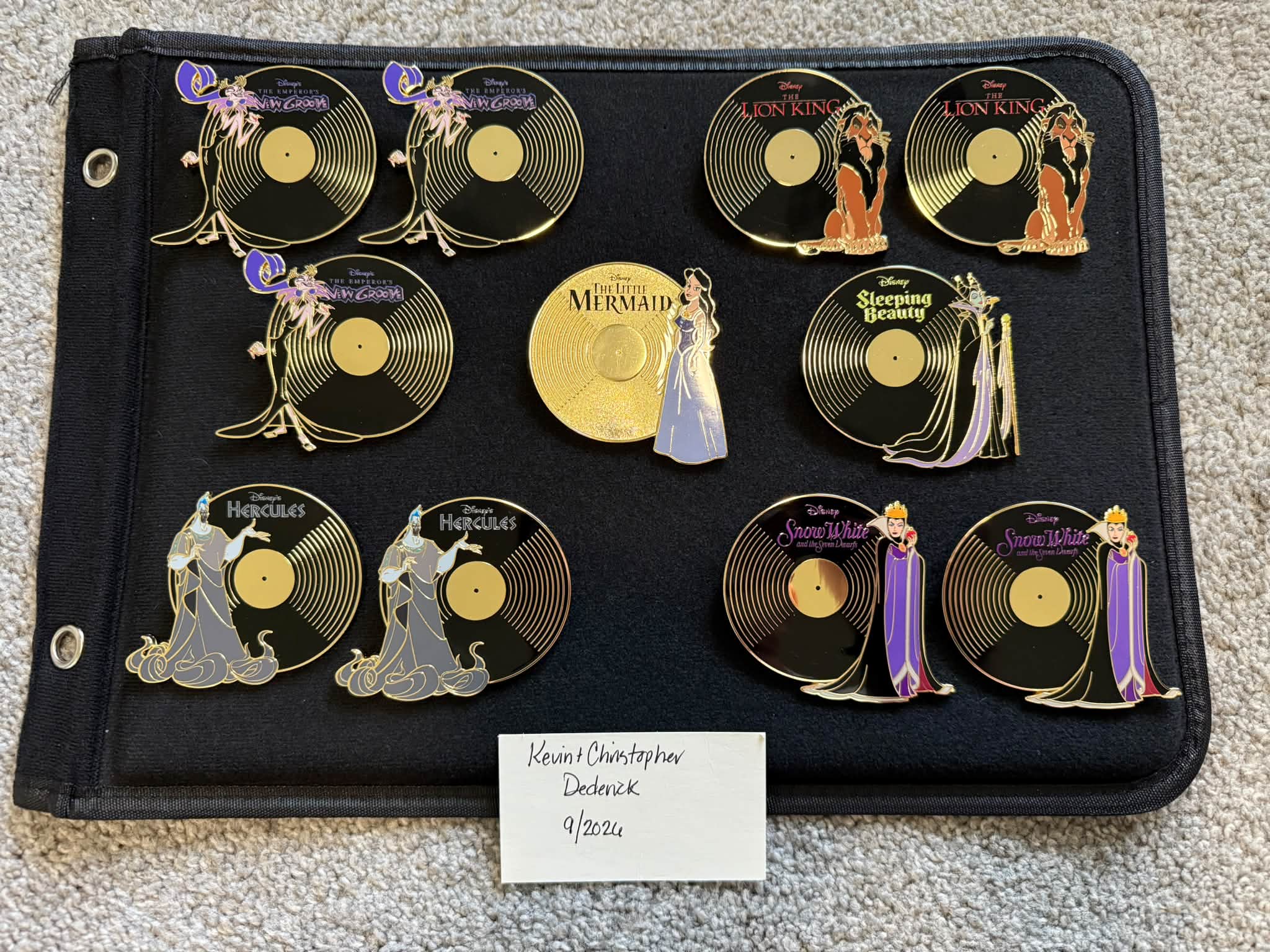✨ FS and Free shipping!✨ Vanessa (1) - LE150 $175 shipped LE500