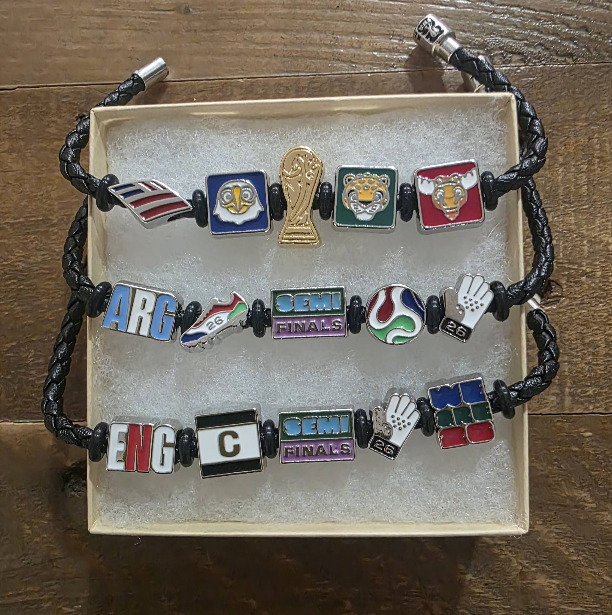 Create custom Bank of America fan bands at NY/NJ World Cup 26 fan zone