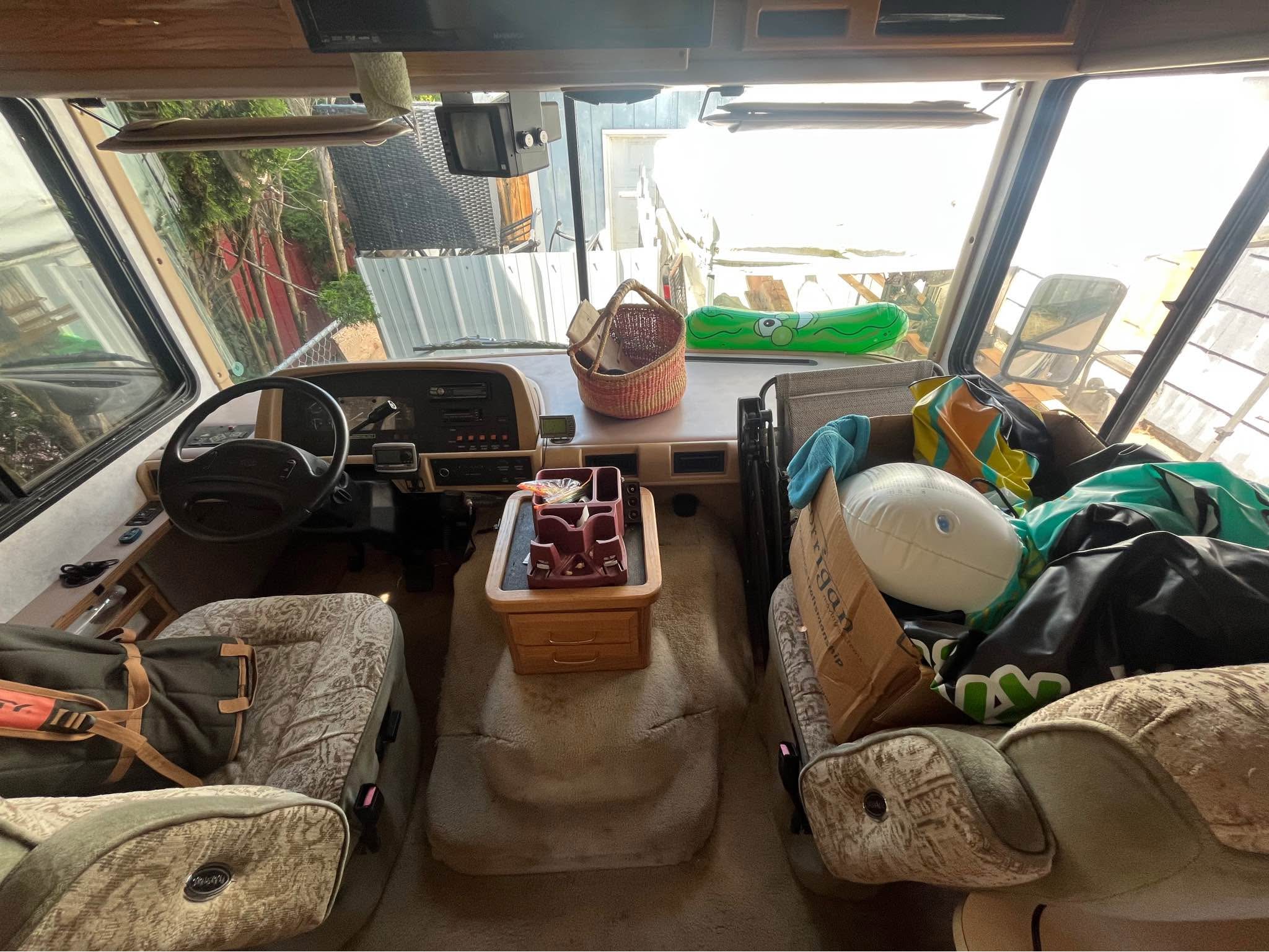 1997 Bounder Motor Home 35’ - RVs & Campers - Canby, Oregon | Facebook ...