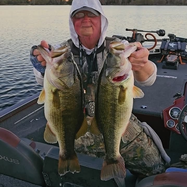 #jakesoutdoors WINTER TIME SLOW ROLLING THAT BIG #5 GOLD...BLUE / CHART ...