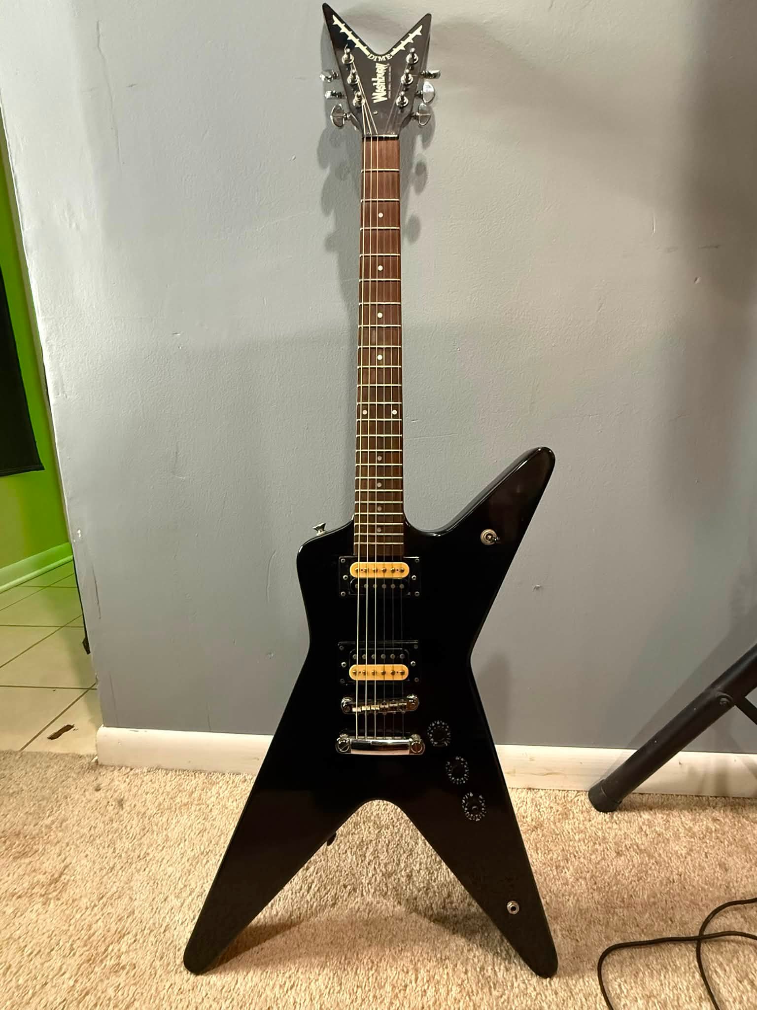Rare Washburn 2ST Stealth Dimebag Darrell Signature Guitar for Sale