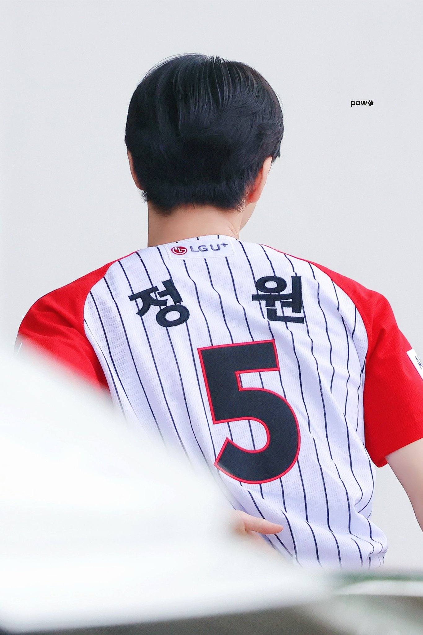 260614 Jungwon at Stadium for Ceremonial First Pitch LG Twins