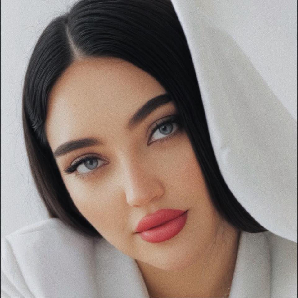 Shode lashes - جلتر ماسك الرائع يعمل على شد الوجه و إزالة الجلد الميت ...