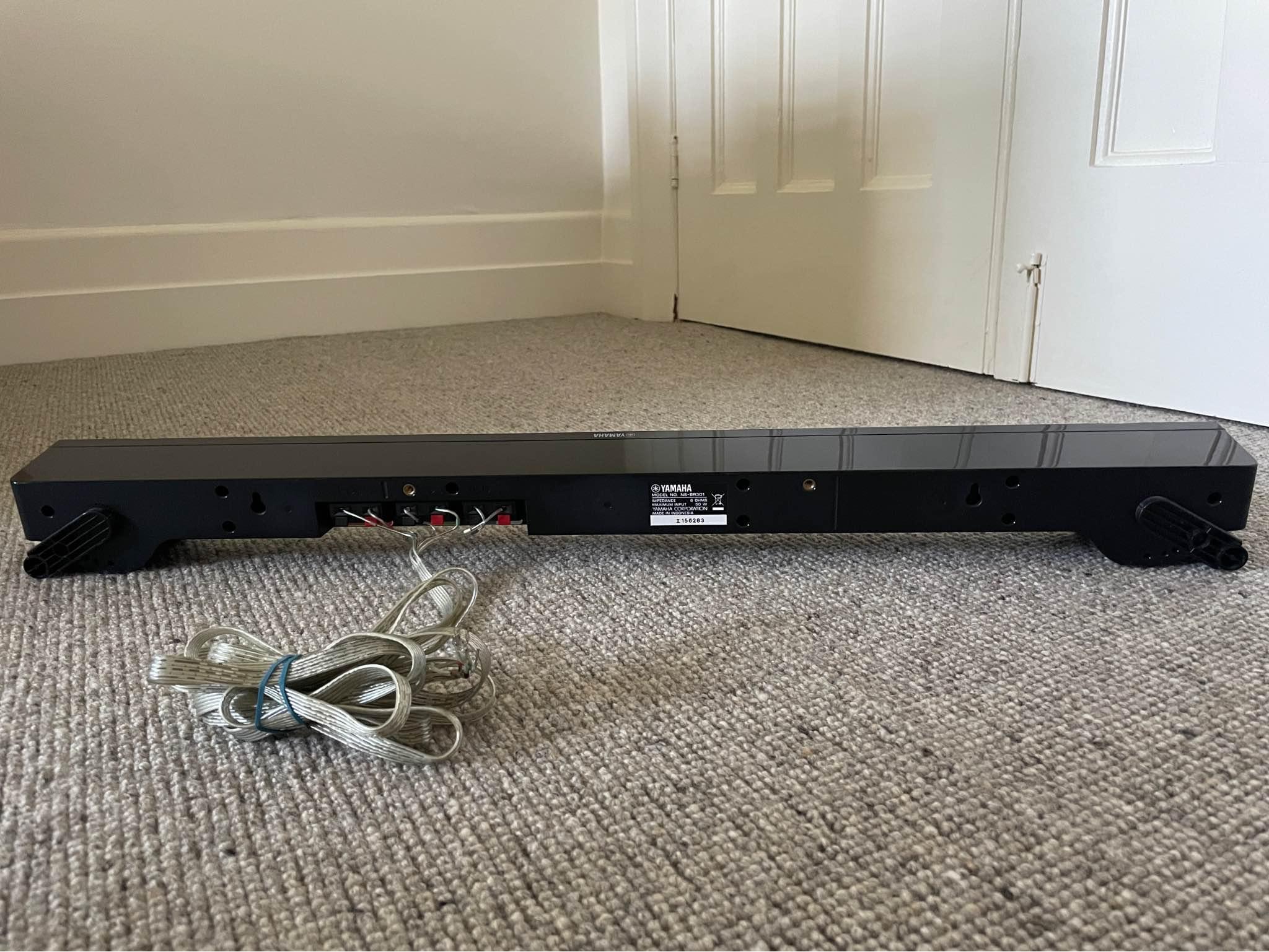 Yamaha YHT-S401 Home Theatre Package (soundbar with subwoofer and ...