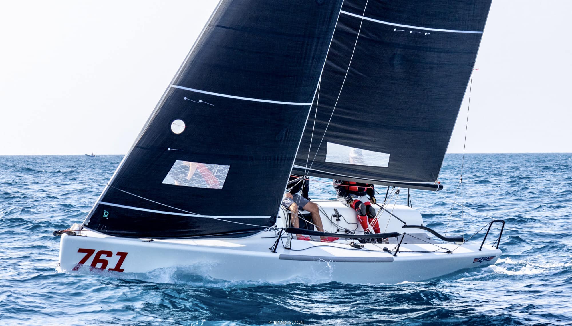Farr - Melges 24 FRA 761 for sale 43K€ - 2 mast included Devoti 2008 ...