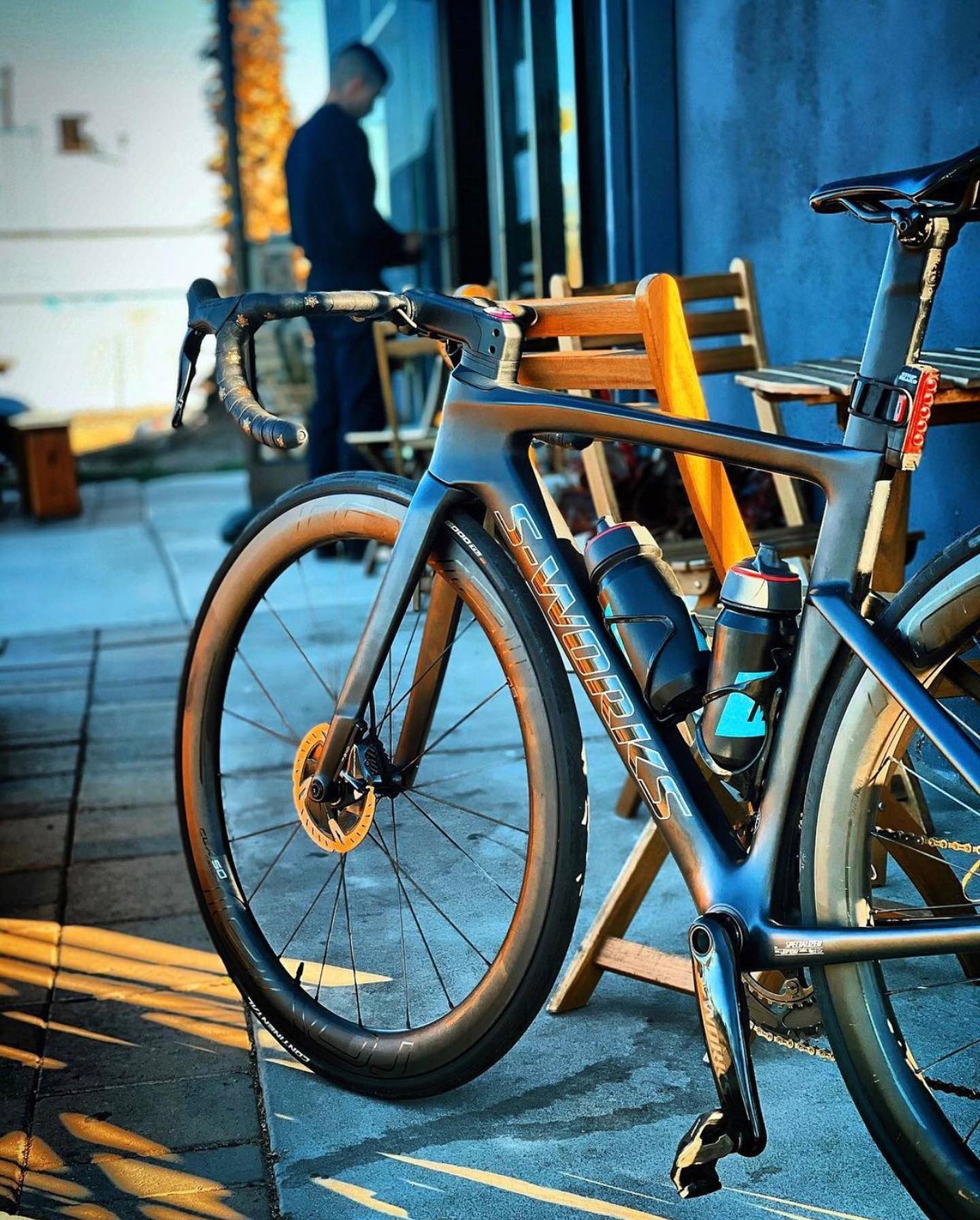 S-Works Venge with Dura-Ace Di2 and Enve 4.5