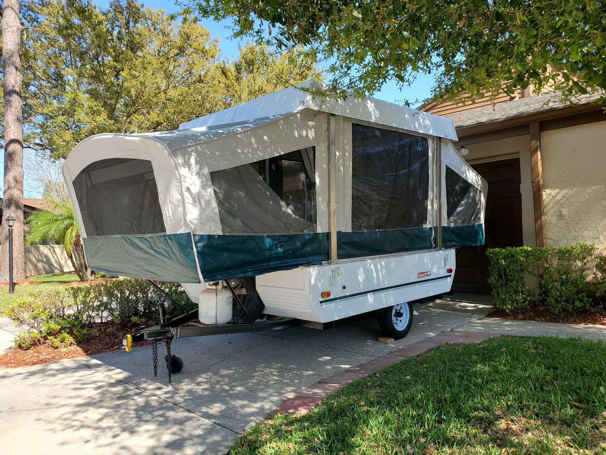 1998 Coleman Pop Up Camper