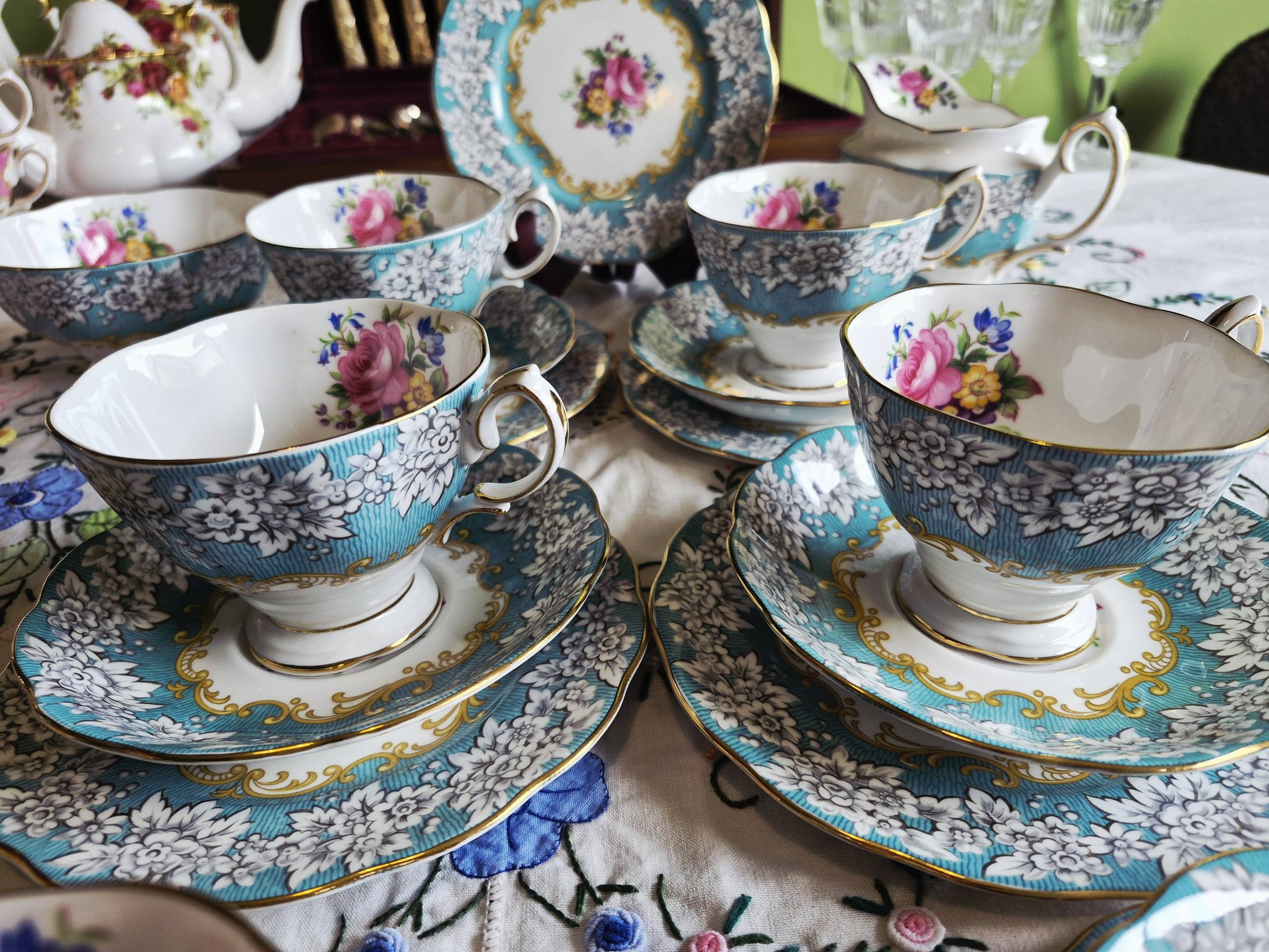 Afternoon tea weather at last! Royal Albert Enchantment 21 piece 