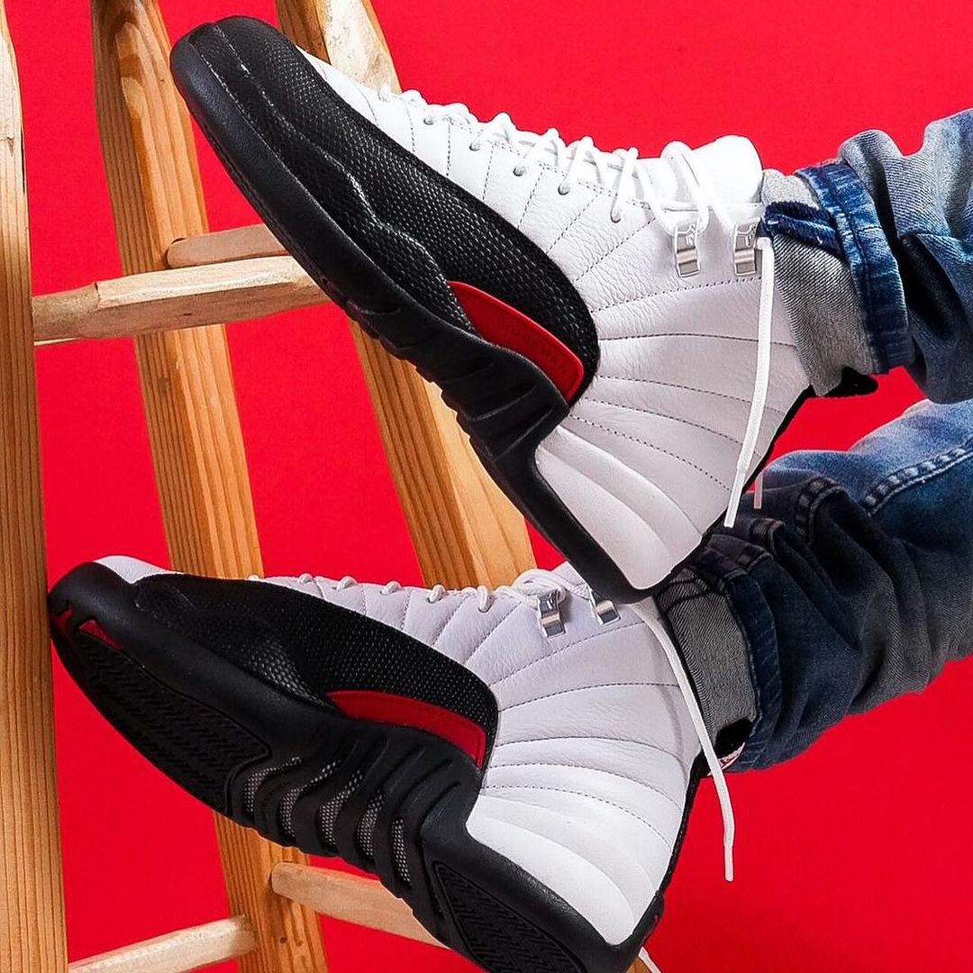 Air Jordan 12 