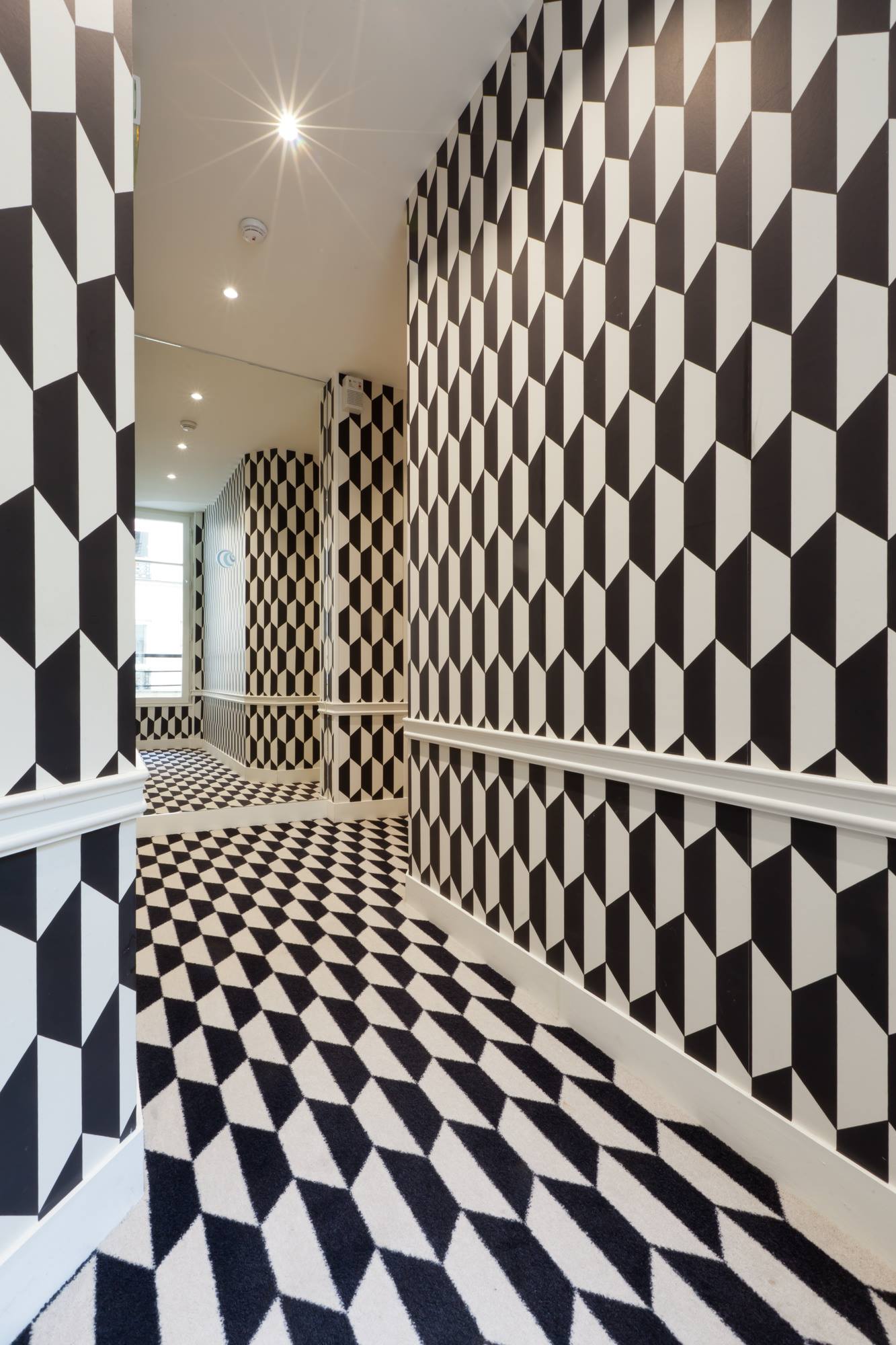 Ege Carpets Playful Carpet Designs At Hotel Joke France