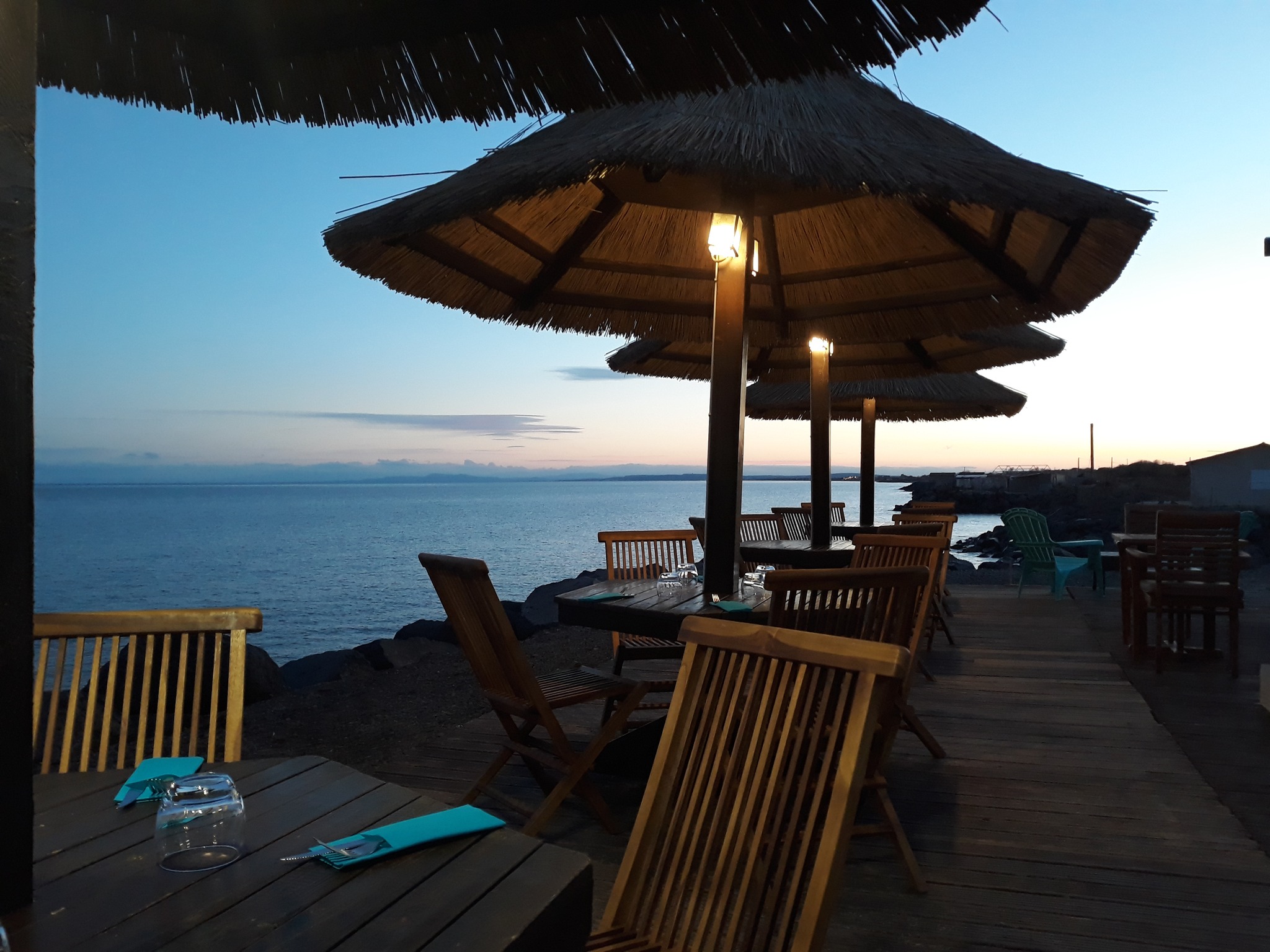 Restaurant LE BEACH | Vias