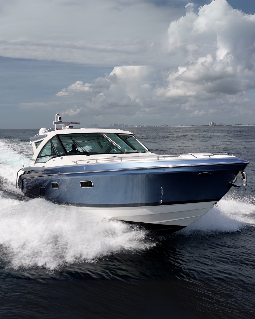 United - 🛥️: 2021 Formula 430 SSC 