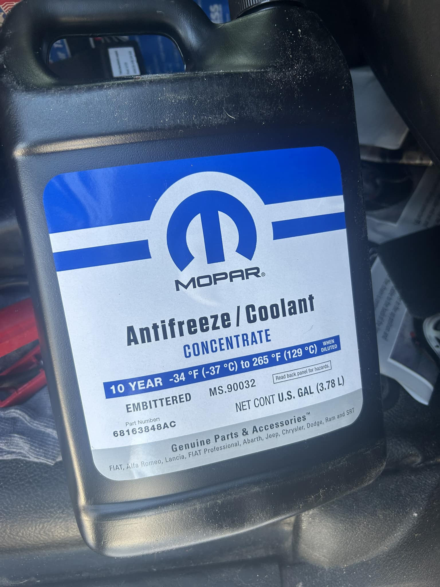 What coolant type is recommended for 2500 6.4 Hemi?