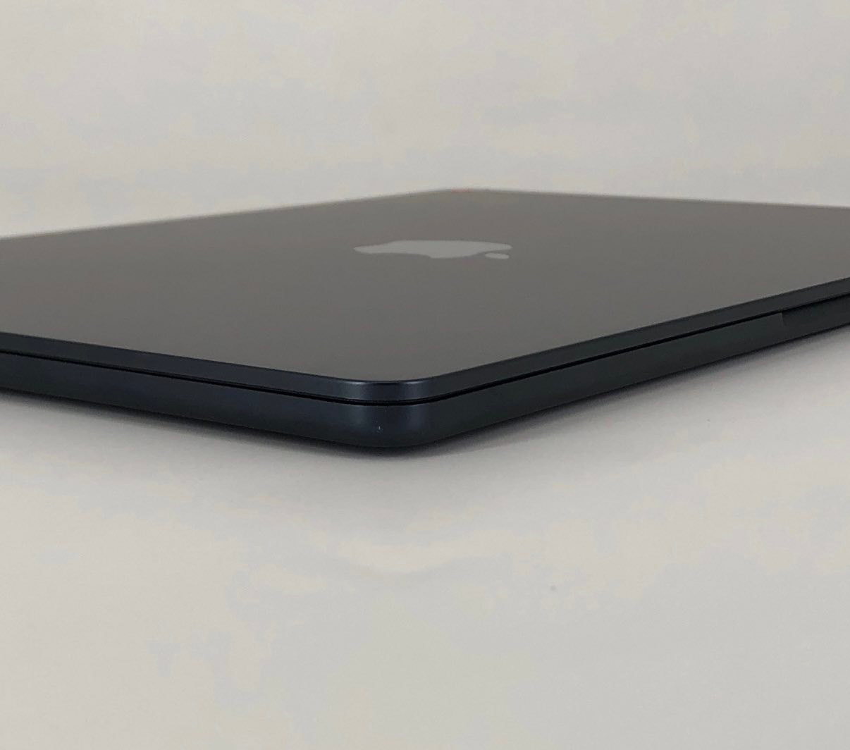 MacBook Air M2 15POUCES 2023 08/256 10C Num: 0552 41 37 50 prix 