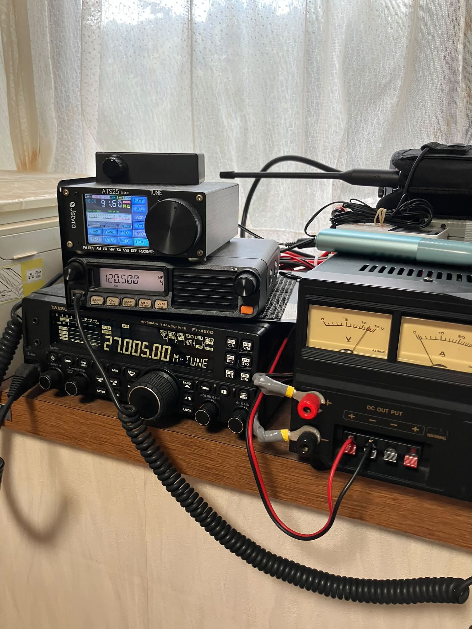 初代のオーフナ912 OF-683P CB無線機を 国内で使用すれば違法になり