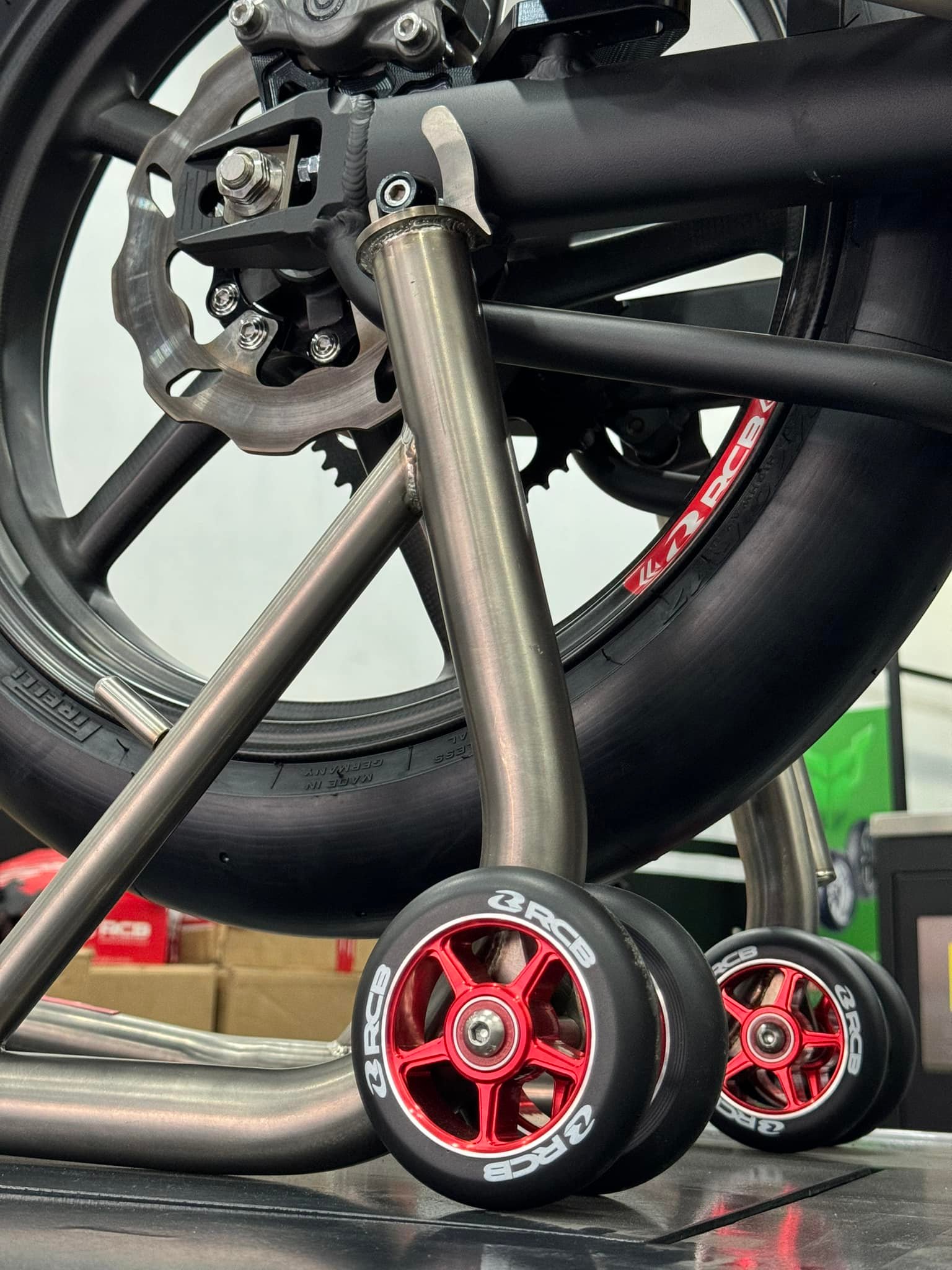 MotoGP Titanium Paddock Stand