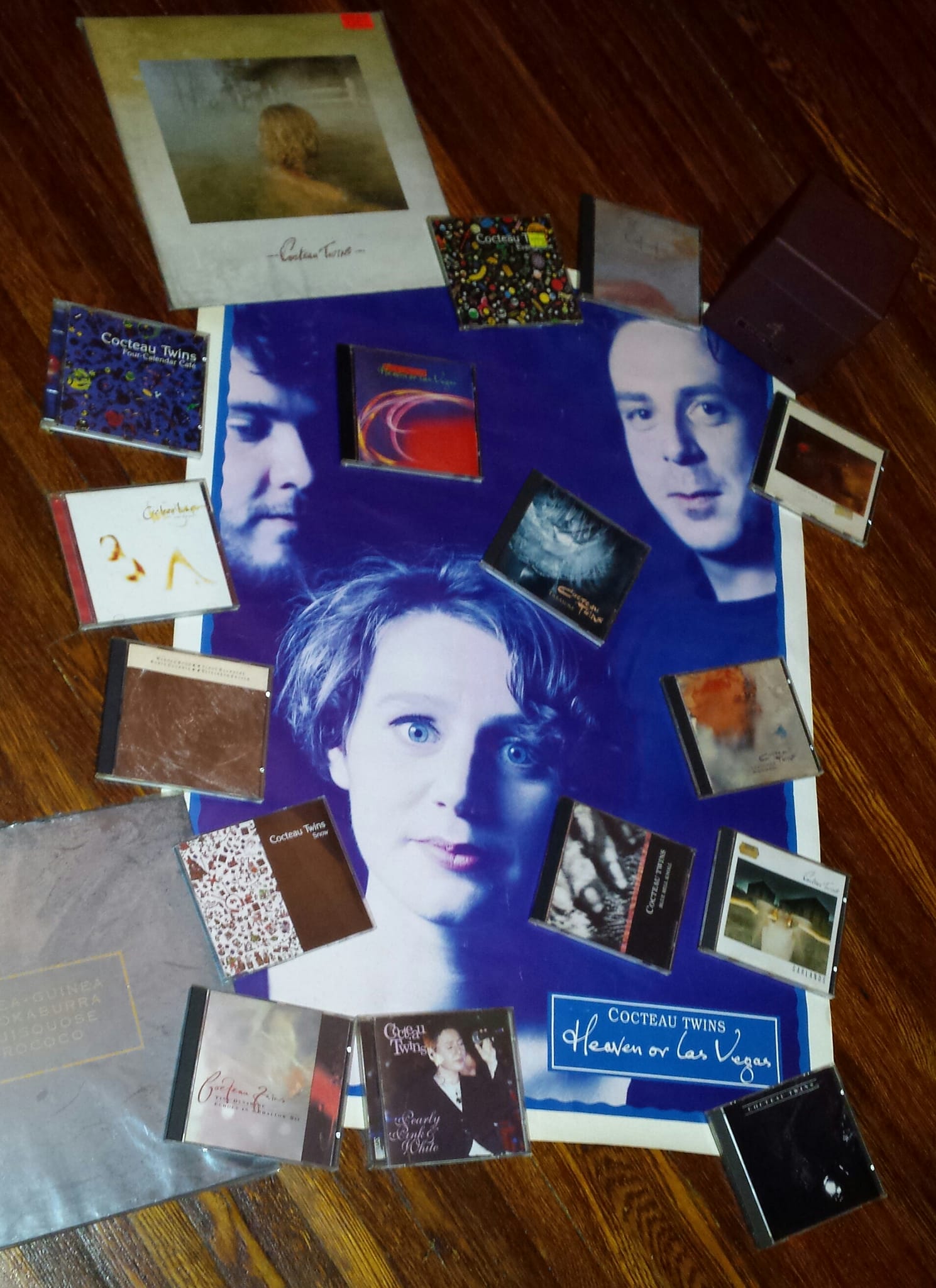 Cocteau Twins Treasure hiding boxset 4cd Near mint $260