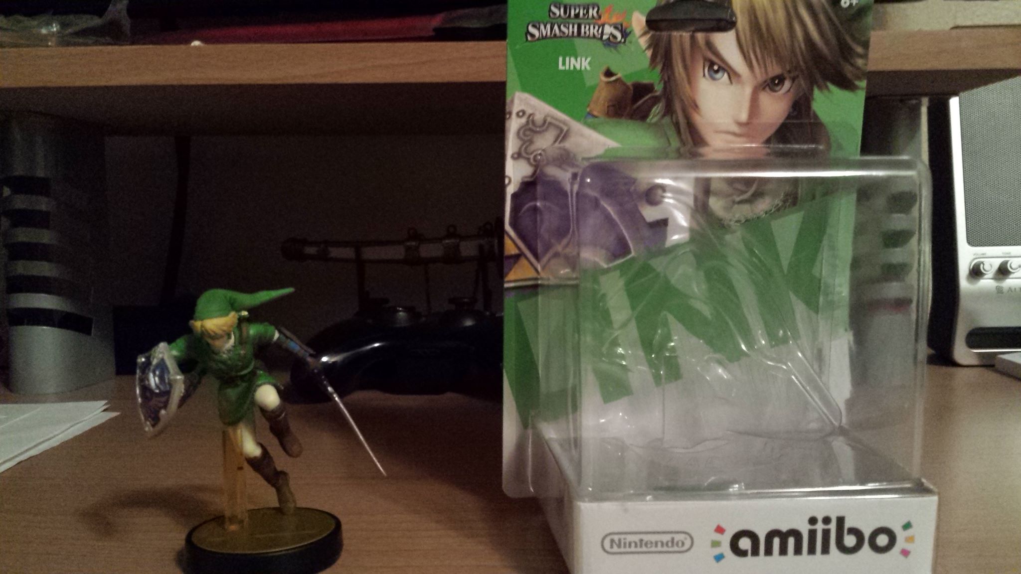 Wrong amiibo sent from Japan, trying to resolve Link order issue