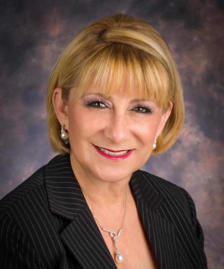 Yolanda Roldan Realtor