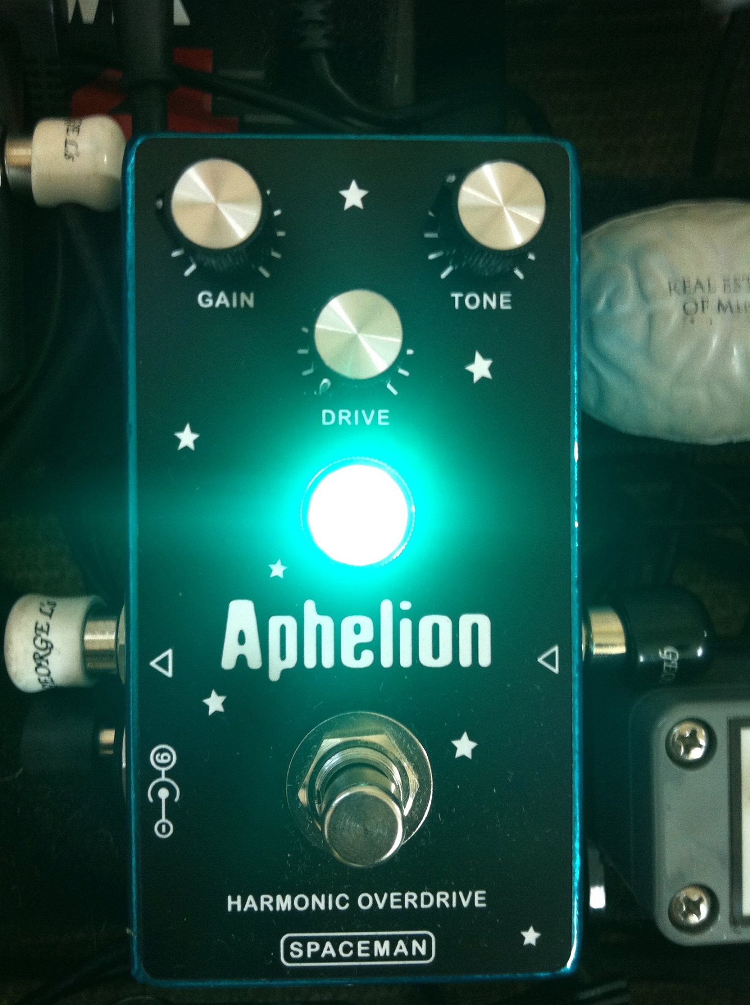Spaceman effects pedal review