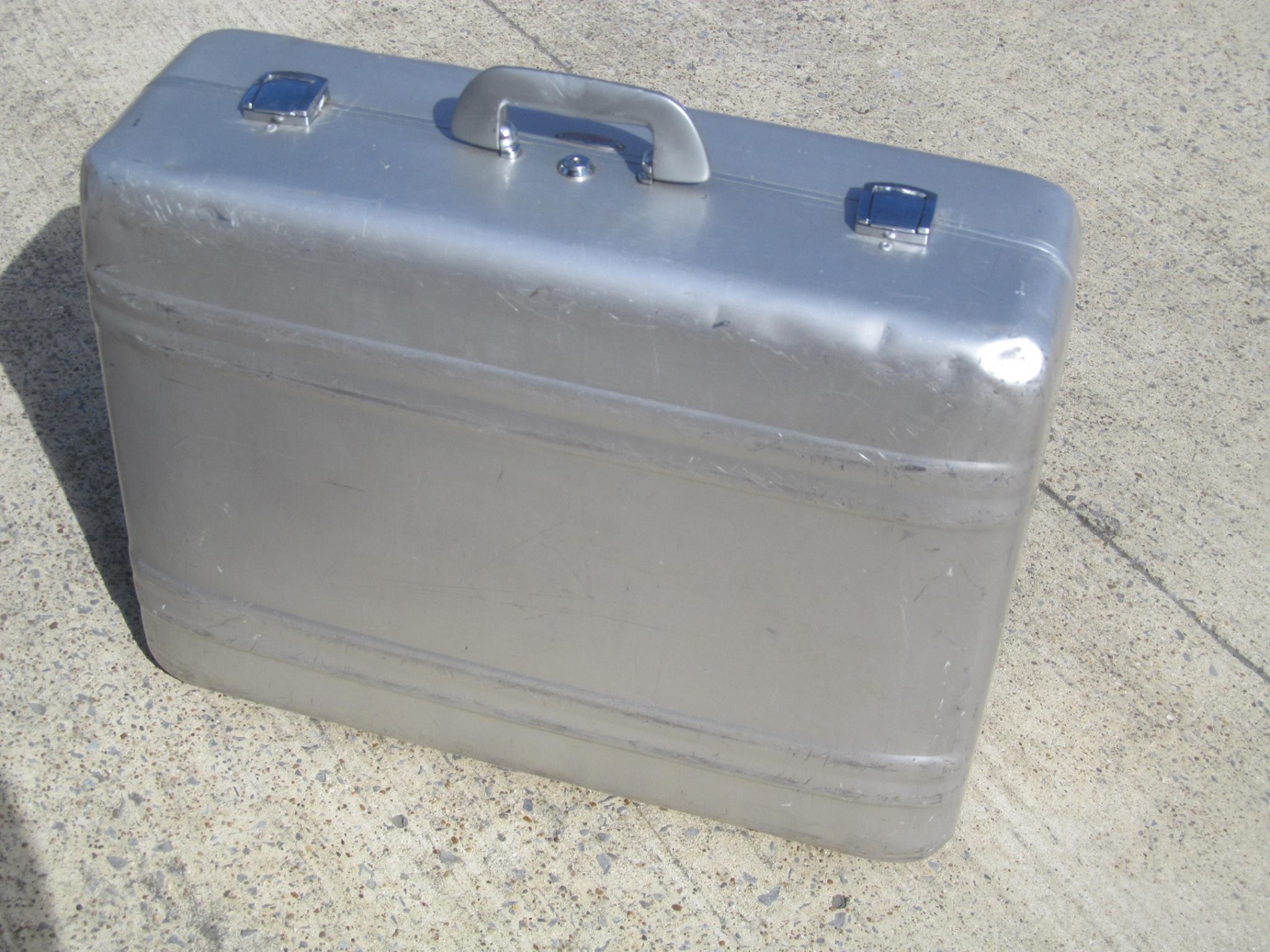 Discovering vintage Zero Halliburton luggage