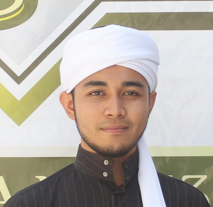 Fakhry - Ini gaya memasang sorban sebelum dapat sanad dari HRS. Saat ...