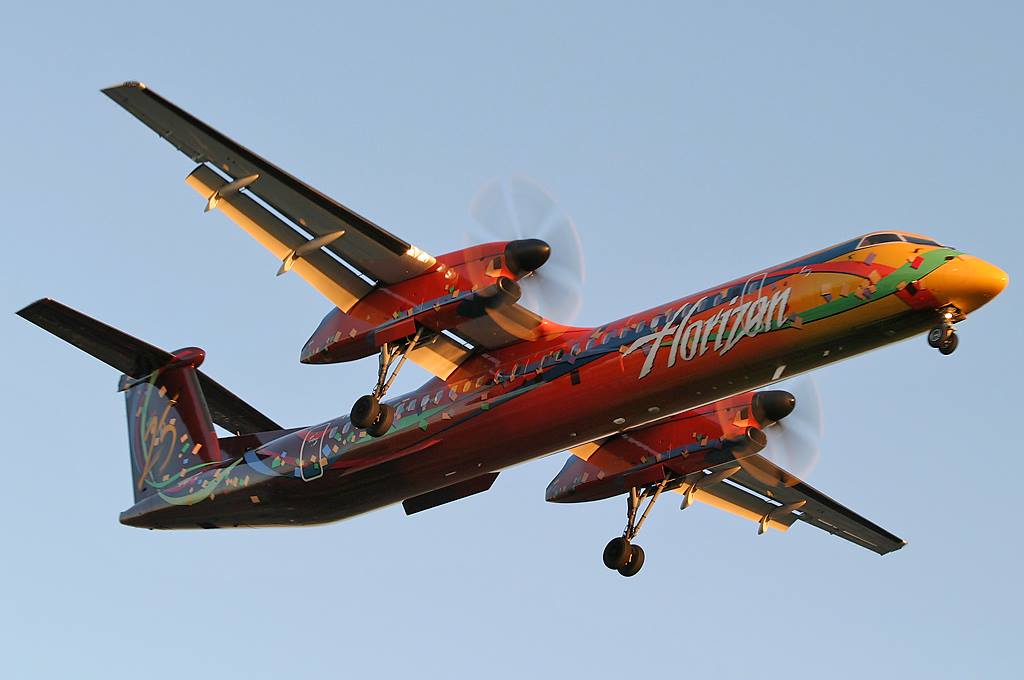Horizon Air 25th Anniversay Q400