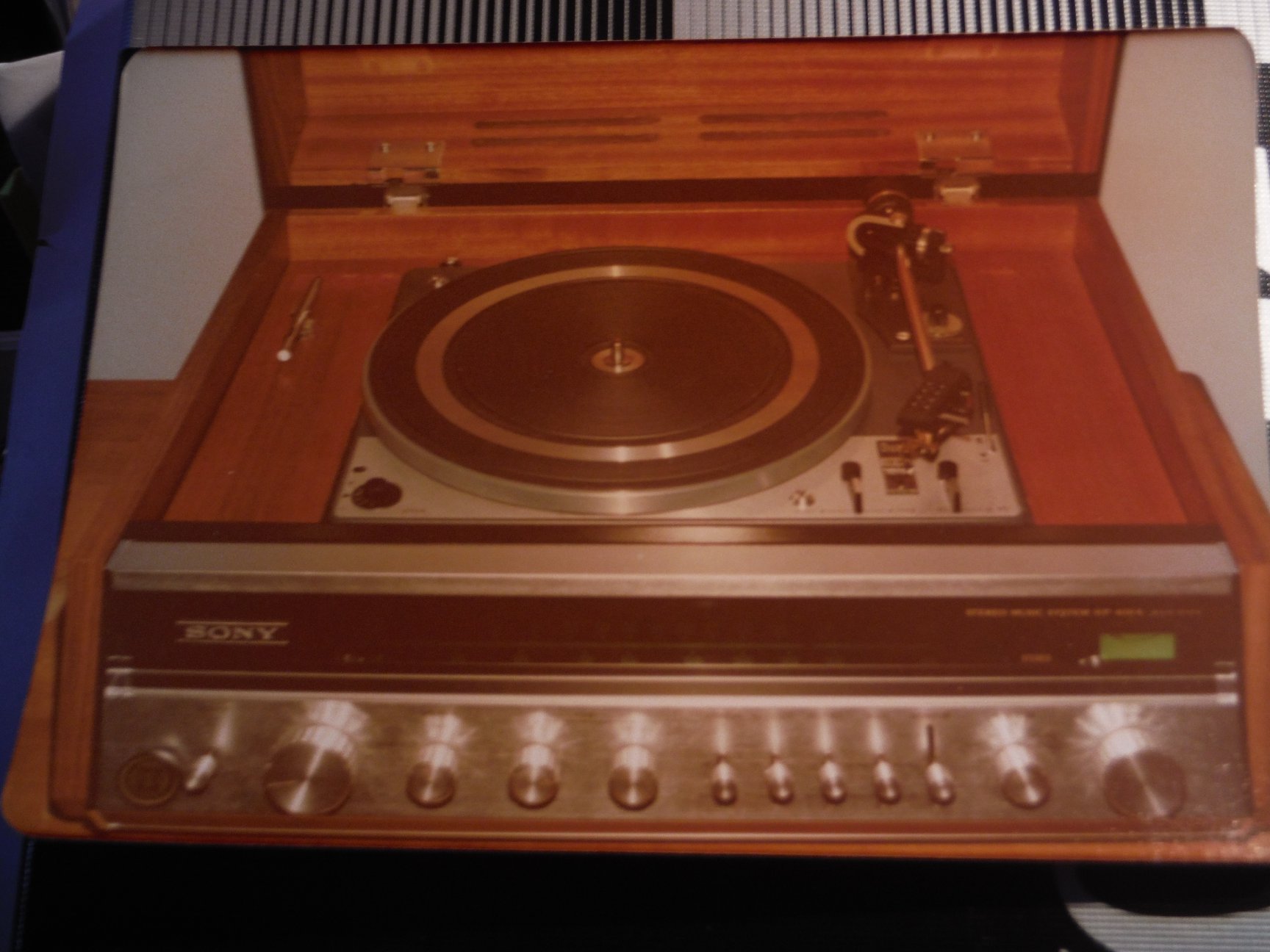 Hi all, noob here when it comes to DUAL turntables. I recently  display picture 1