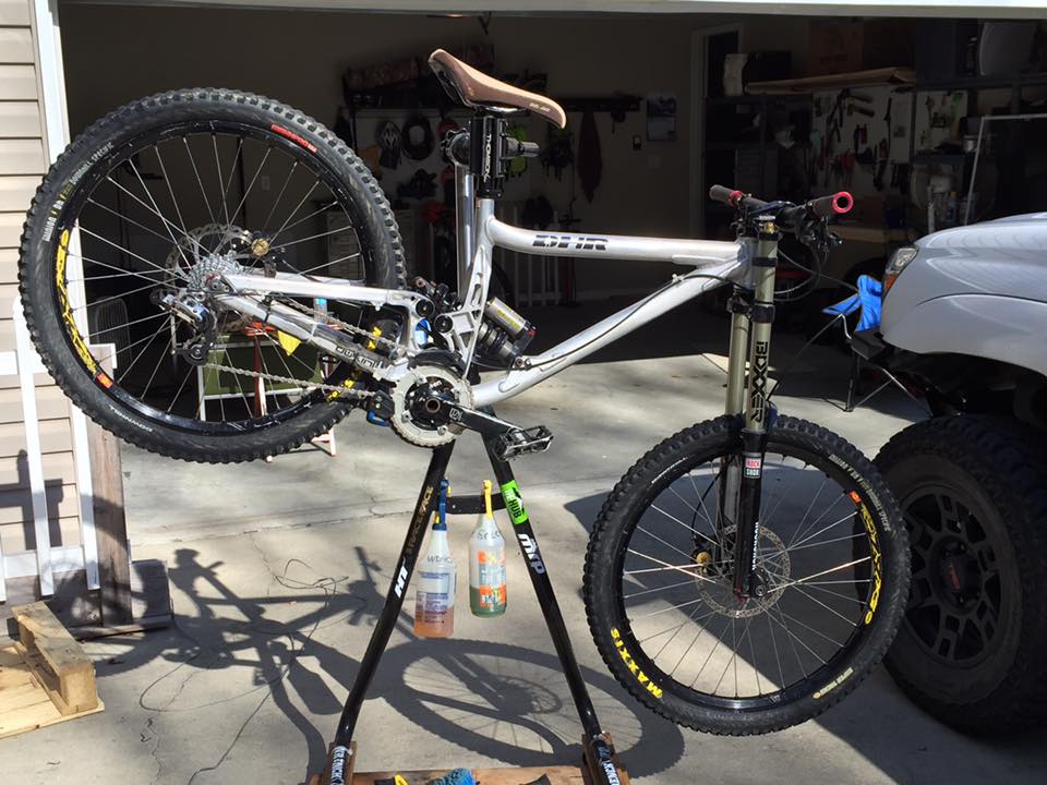 xl turner dhr bike with custom parts