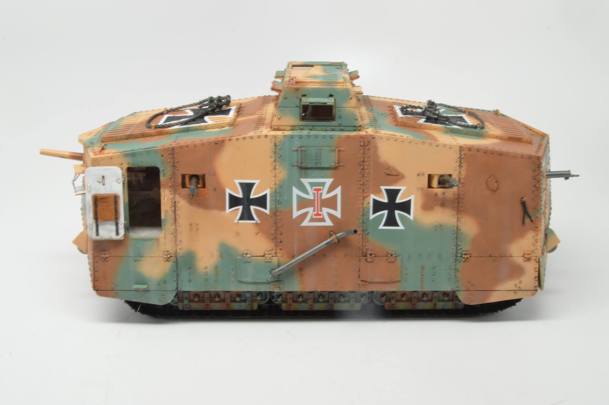 A7V Totenkopf ( Tauro Model+Master Box 1/35) Acrylic + oil by brush.