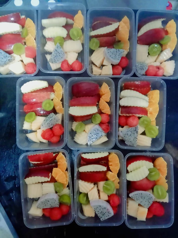 Feel Fruit ผลไม้ปอกพร้อมทาน