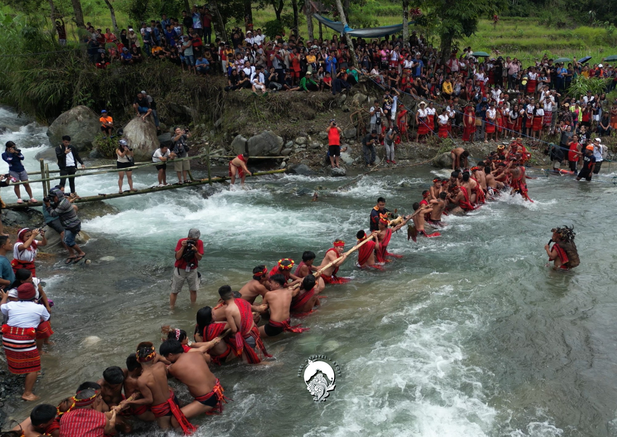 𝙏𝙝𝙚 𝙘𝙚𝙣𝙩𝙪𝙧𝙞𝙚𝙨-𝙤𝙡𝙙 𝙩𝙧𝙖𝙙𝙞𝙩𝙞𝙤𝙣𝙨 𝙤𝙛... - Pixel Travel Story