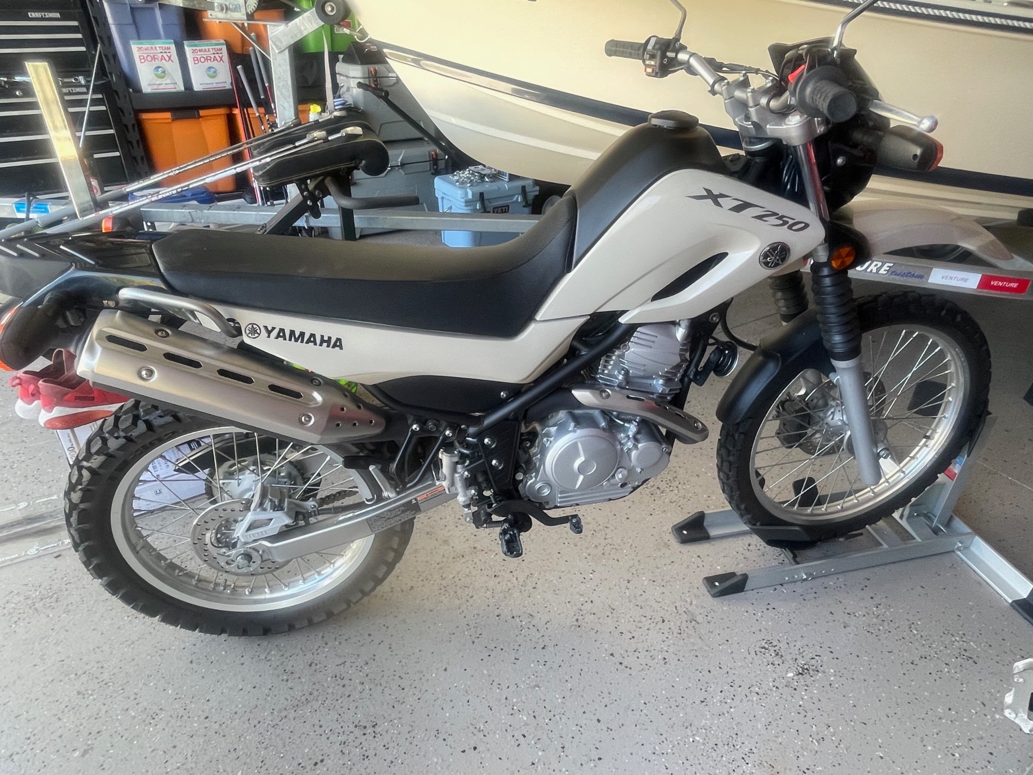 シルバー925 2020 YAMAHA DRIVE2 EFI. Starting at $6150+gst fully serviced