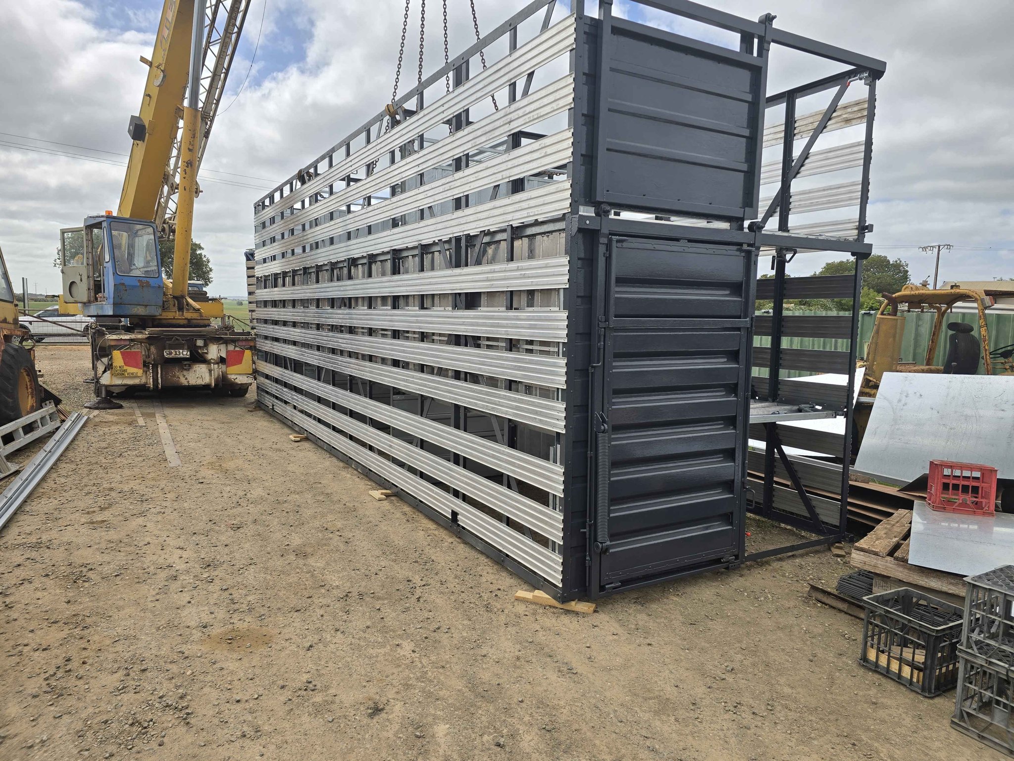 2024 A p engineering Australian made 3x1 - Pet Crates & Carriers ...