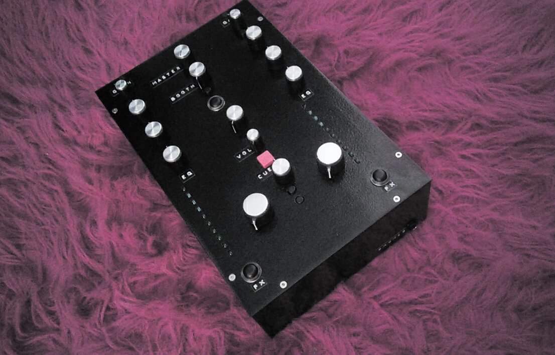 Upgrading Xone 22 mixer with rotary kit and custom side panels