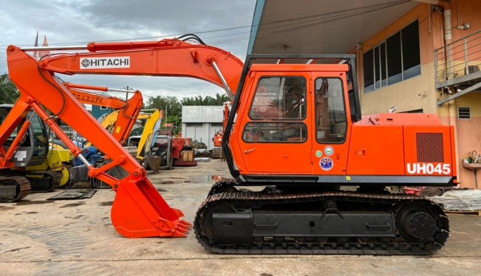 Hitachi UH 045-7 Owners & Crew | Terima kasih atas sokongan anda | Facebook