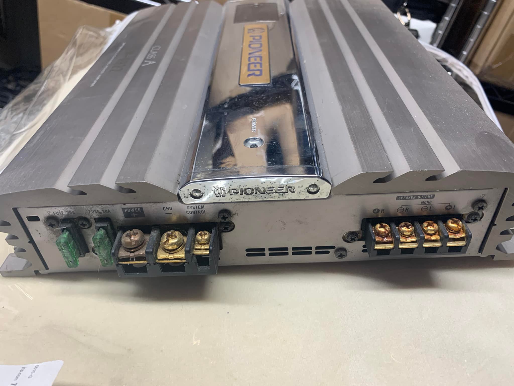 Pioneer Carrozzeria GM-A3200 2-channel power amplifier