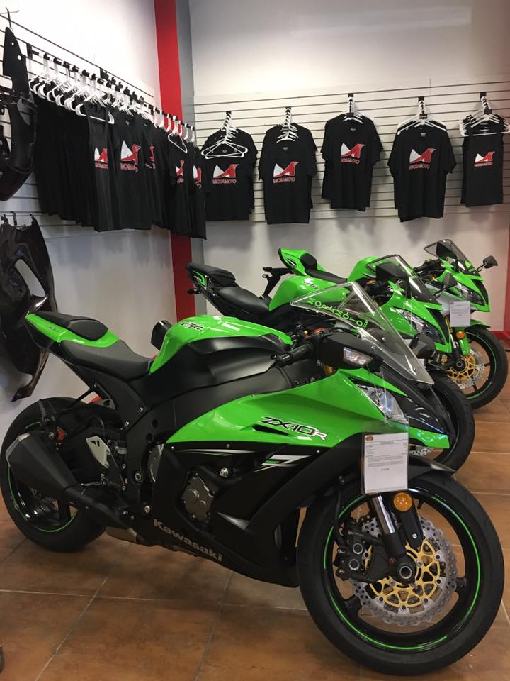 2016 Kawasaki ninja Zx10r 19,500 miles Runs and rides amazing