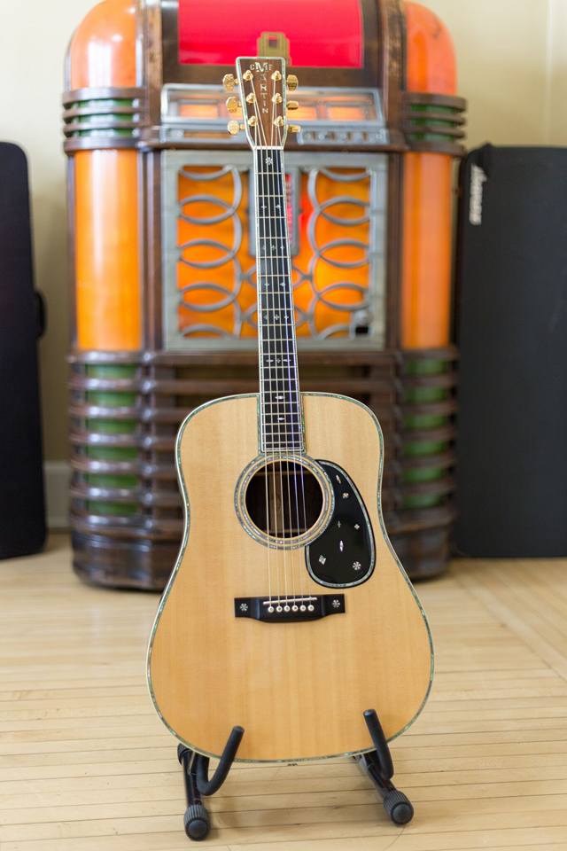 1994 Martin D1 Guitar Review and Experience