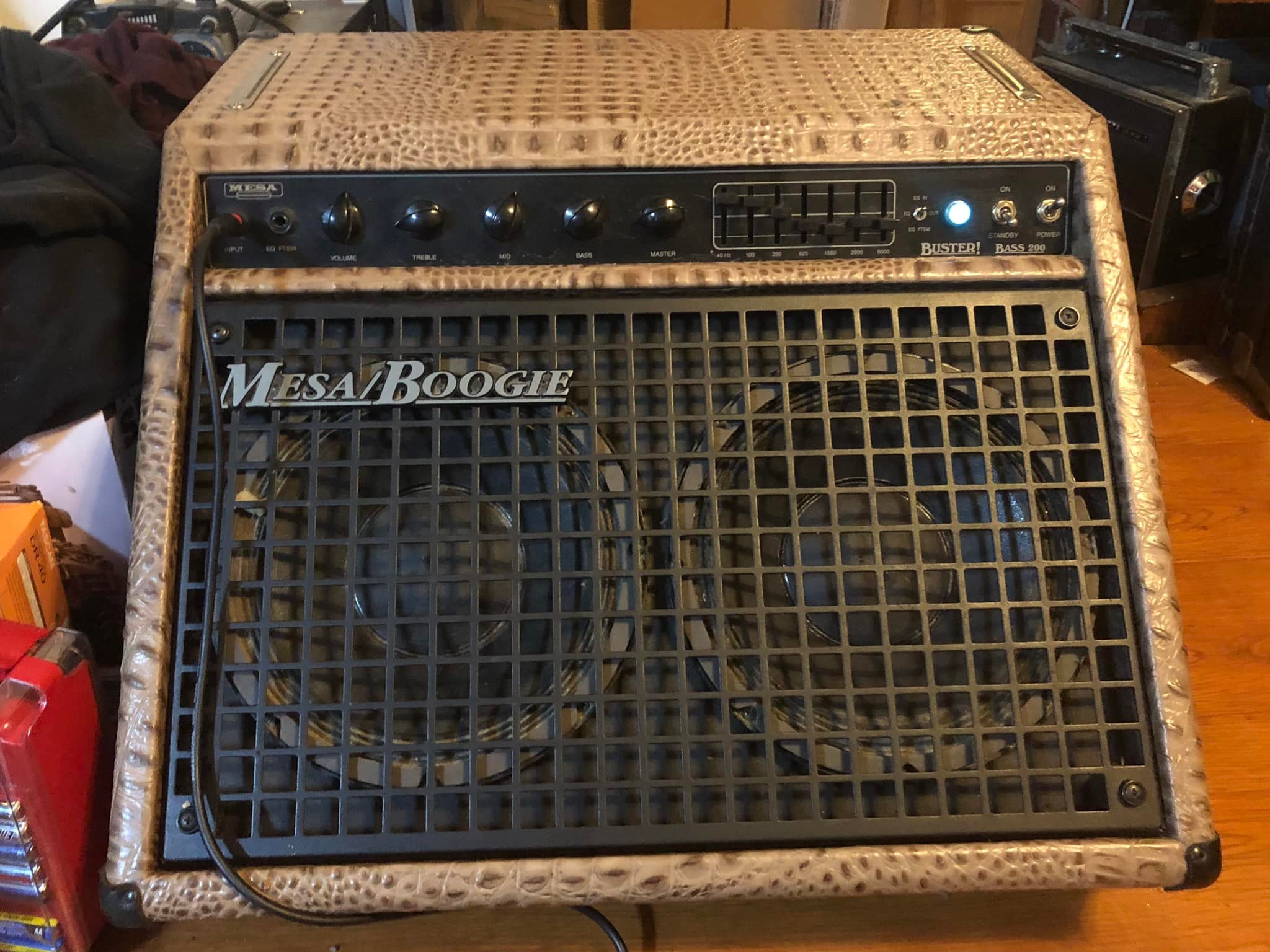 Mesa Boogie Buster Bass 200 amp with 6L6 power tubes